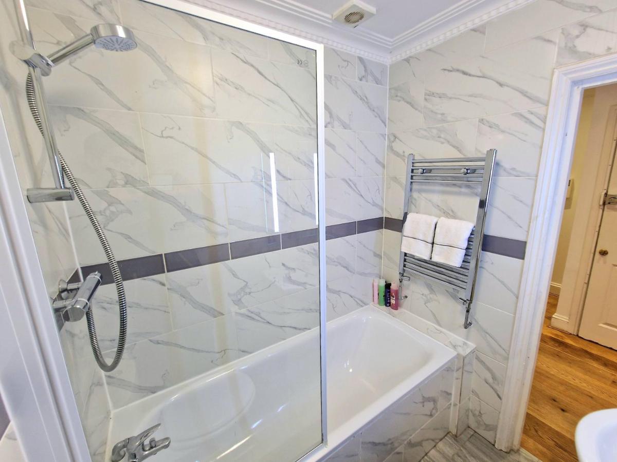 Cosy Home In Kensington - Great Location! 3 Minutes Walk To Earl'S Court Station London Ngoại thất bức ảnh